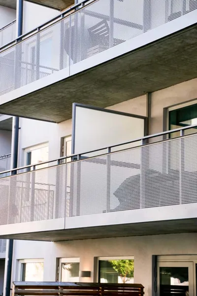 Design Balkongracke Utvandig Perf Ae00002195